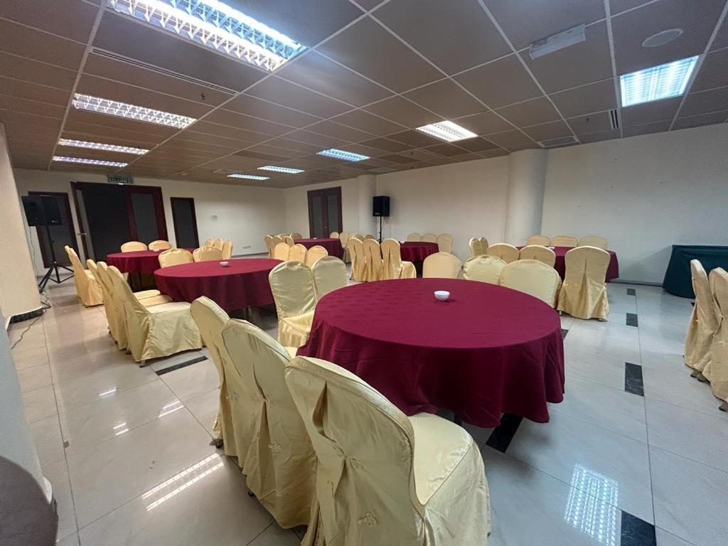 Oriental Crystal Hotel Kajang Eksteriør billede