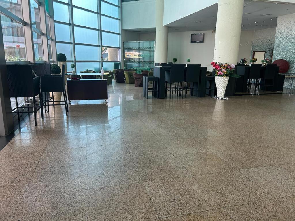 Oriental Crystal Hotel Kajang Eksteriør billede
