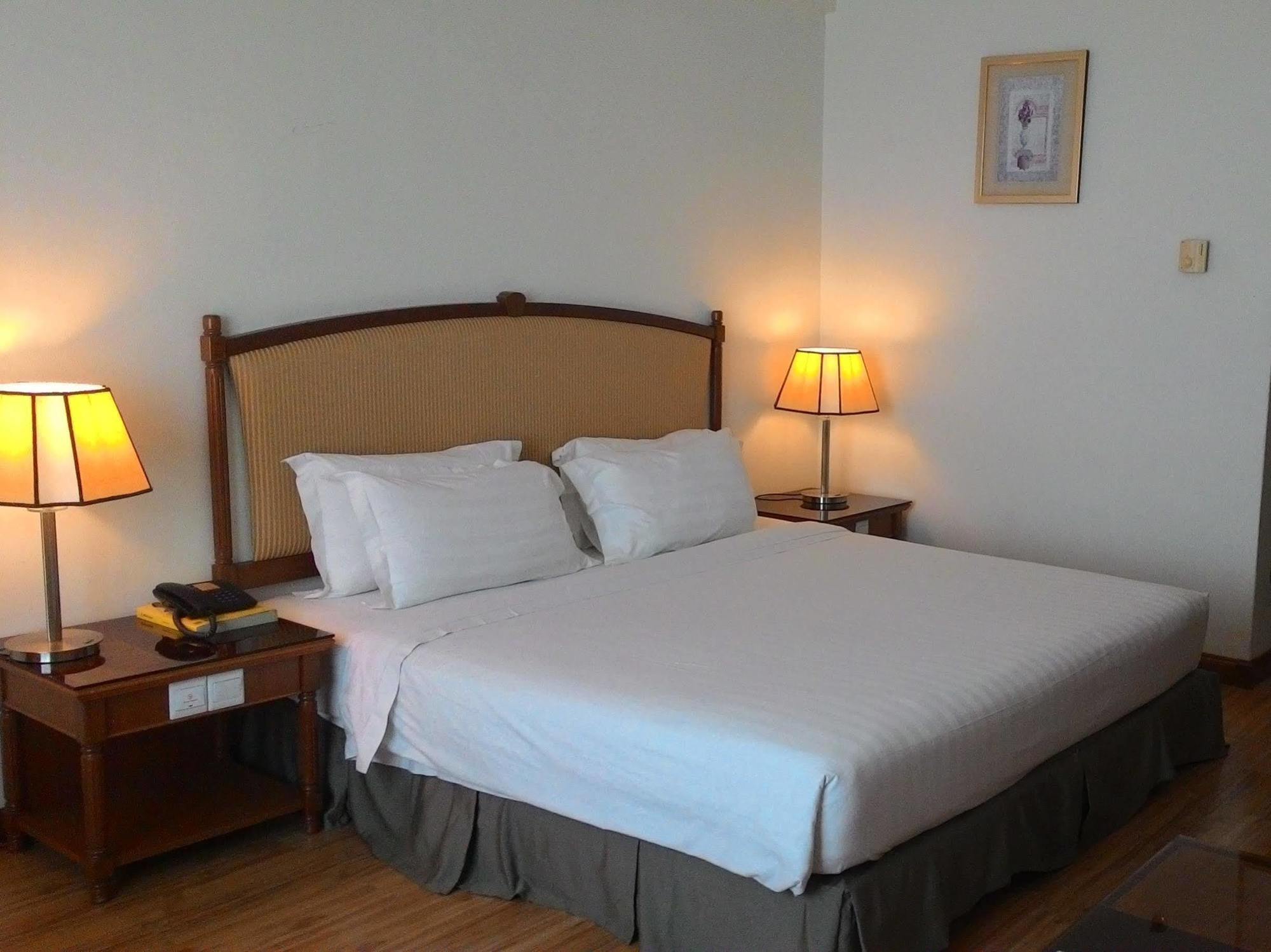 Oriental Crystal Hotel Kajang Eksteriør billede